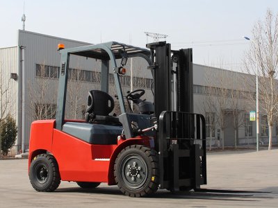 дизельный вилочный погрузчик